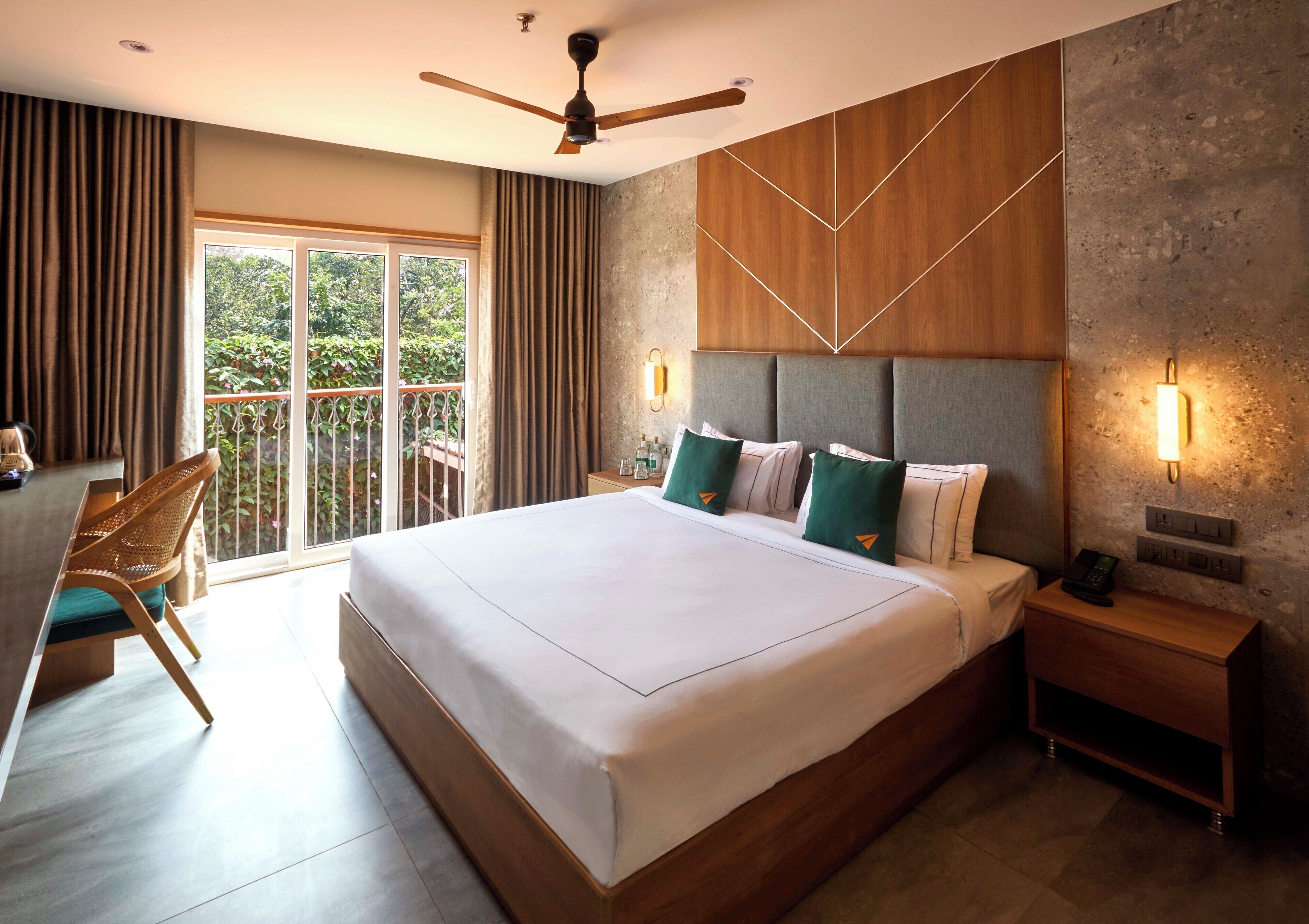 Premium bedding, minibar, in-room safe, blackout curtains