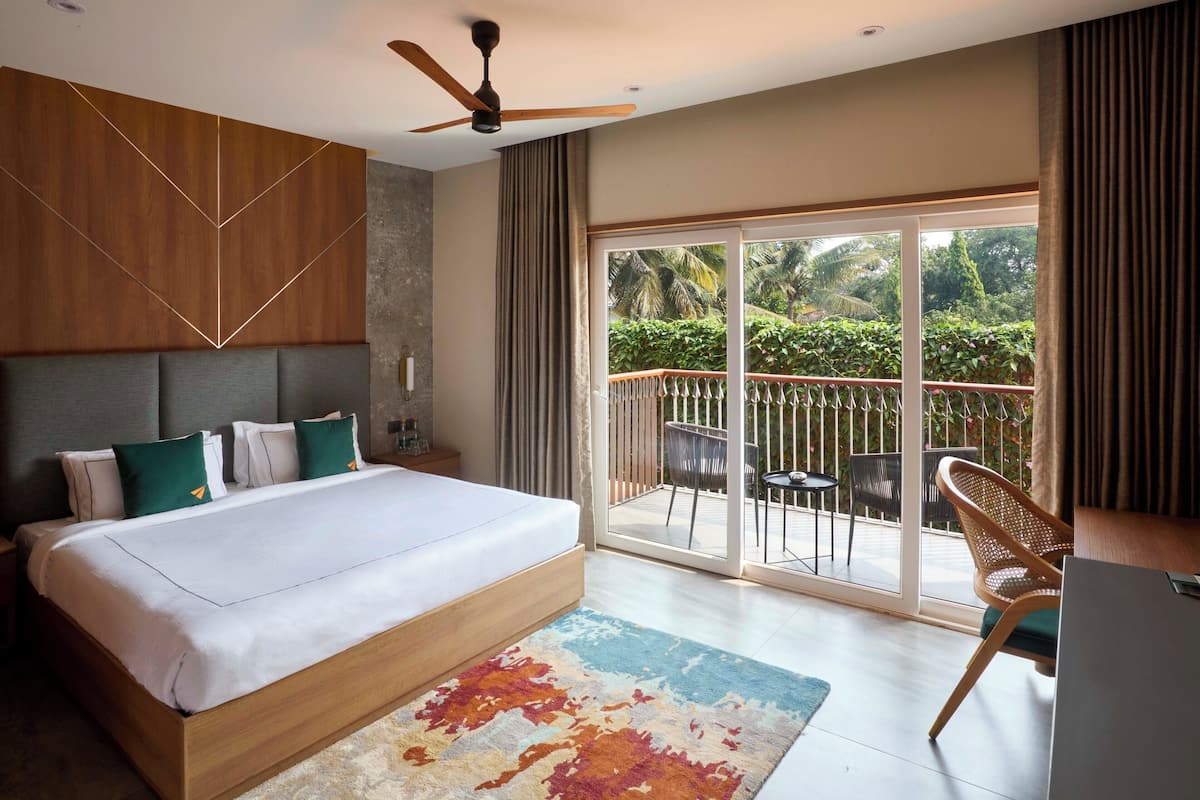 Premium bedding, minibar, in-room safe, blackout curtains