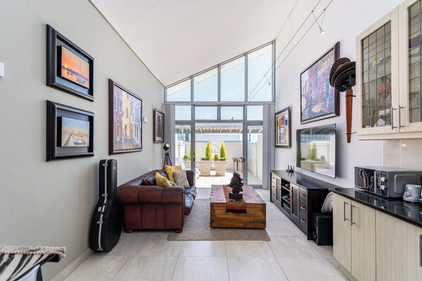 Comfort Apartment | Living area - Seaside Village J9 by CTHA (Cape Town)