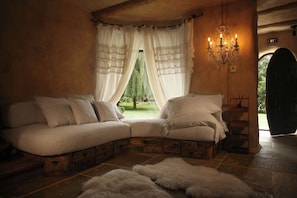 Deluxe Suite, Garden View No3 | Free WiFi