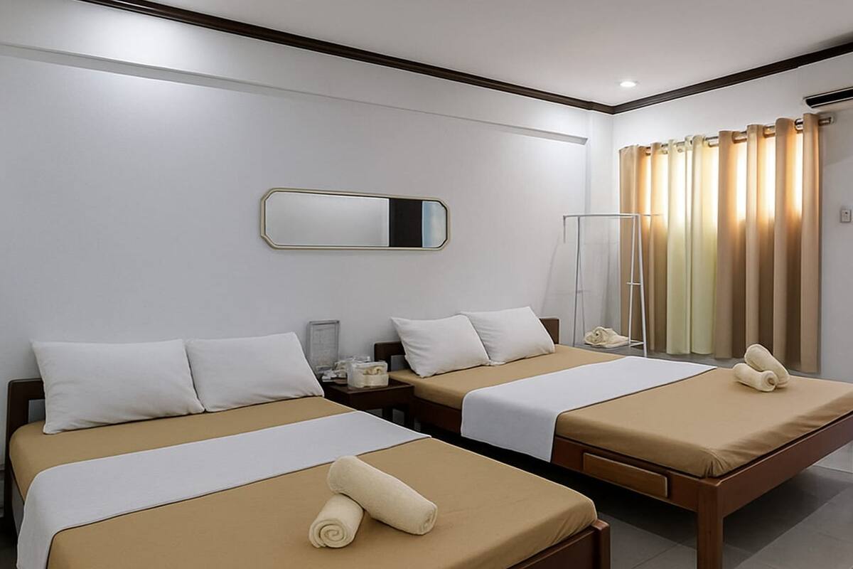 Deluxe Δίκλινο Δωμάτιο (Double) | Γραφείο, κλινοσκεπάσματα 