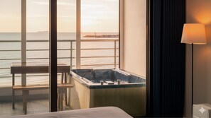 Basic Room, 1 Bedroom (Room 302 (Ocean View / Spa)) | 1 bedroom, free WiFi - The Seaside Taean (Taean)
