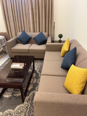 Apartamento, 2 habitaciones | Zona de estar