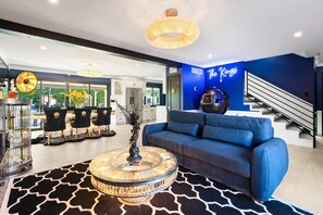 Interior - Luminosity Escape • Pool • Hot Tub • Dog-friendly (Scottsdale)