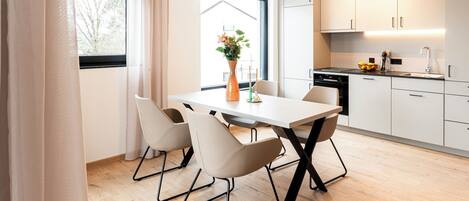 Four, plaque de cuisson, lave-vaisselle