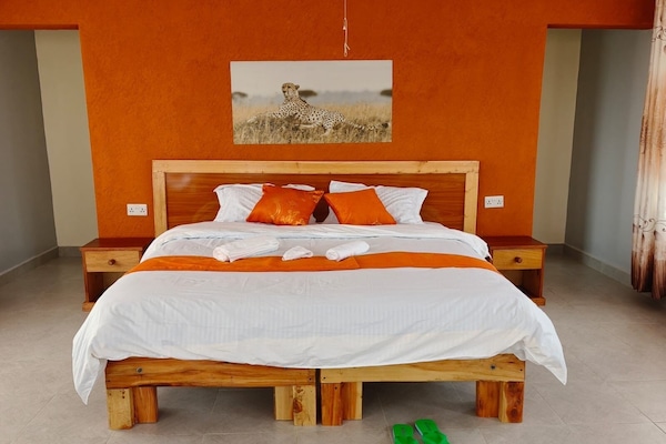 Double or Twin Room, Garden View | Interior detail