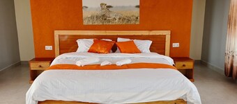 Ngatuny Safari Cottages