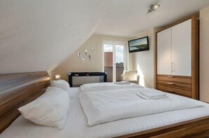3 bedrooms, free WiFi - Holiday home Lighthouse View (Glowe)