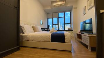 アイロン / アイロン台、WiFi (無料)