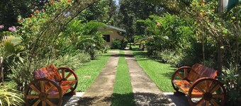 Camiguin Lanzones Resort Quadruple room 1