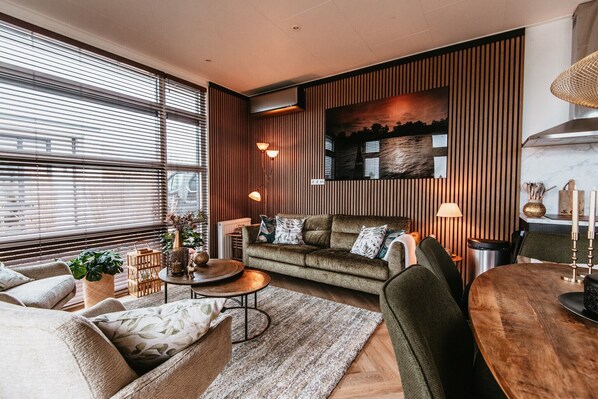 تلفزيون ذكي