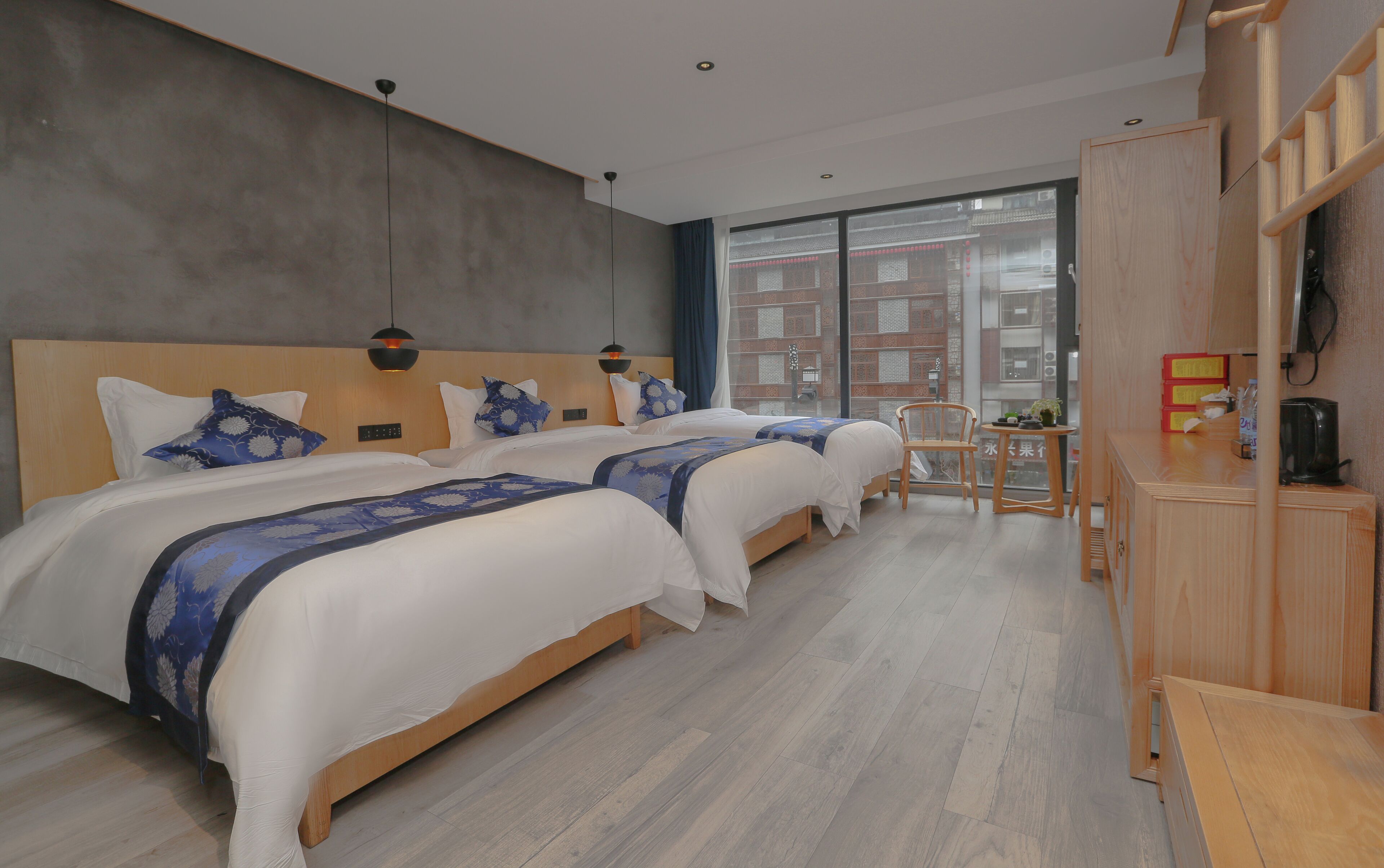 Deluxe-værelse til 3 personer | Gratis Wi-Fi, sengetøj