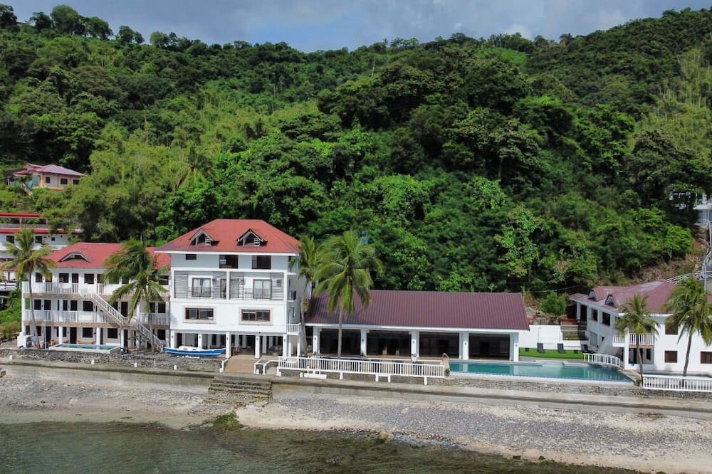 Salacia Beachfront Resort