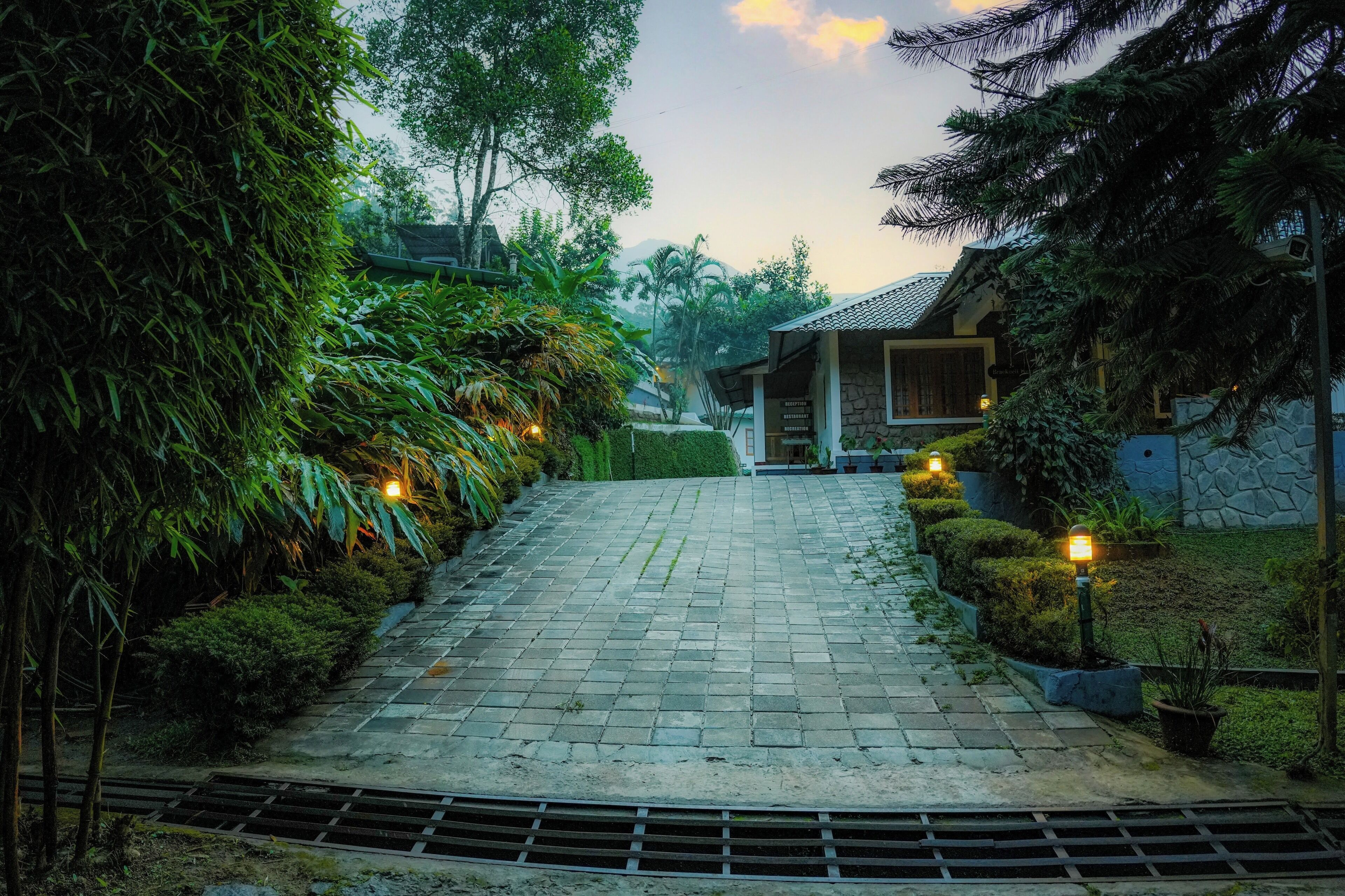 숙박 시설 정면