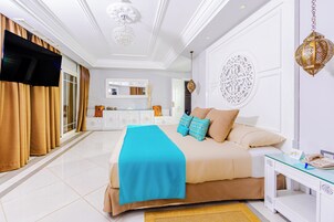 Royal Villa Sea View with Private Pool | 迷你吧、客房内保险箱、特色装修、特色家居