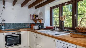 Kochgeschirr/Geschirr/Besteck