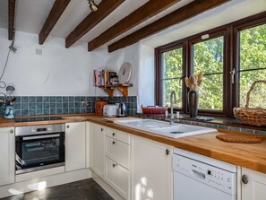 Utensilis de cuina, vaixella i coberteria 