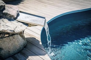 Pool - Charming bungalow in phenomenal Brenzone sul Garda with AC (Brenzone sul Garda)