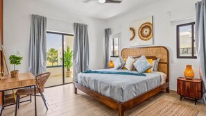 Caja fuerte, tabla de planchar con plancha, wifi gratis