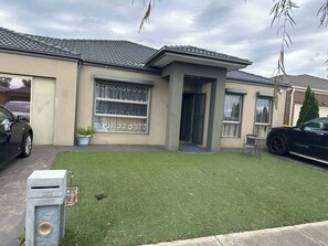 Room, 1 Bedroom, Accessible, Smoking | Exterior