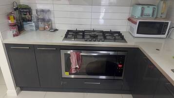 Room, 1 Bedroom, Accessible, Smoking | Interior