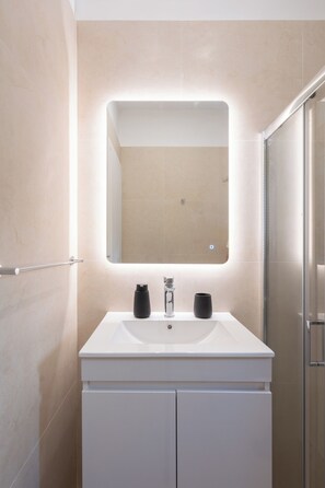 Superior Studio, Balcony | Bathroom - 15 Minutes Walk to Acropolis, Minimalist Studio (Athens)