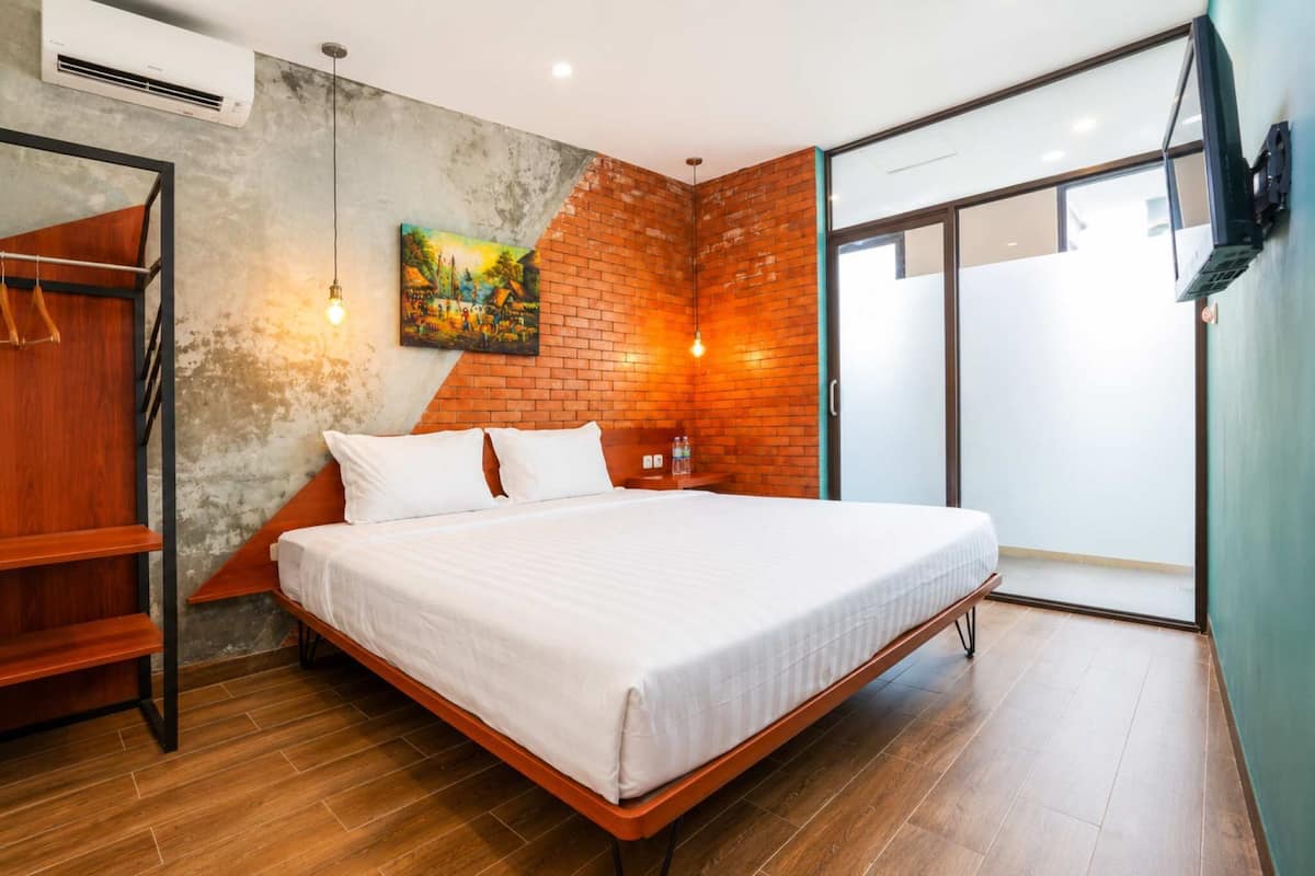 Phòng Deluxe, 1 giường đôi, không hút thuốc | Truy cập Internet không dây miễn phí 