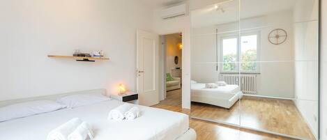 1 bedroom, iron/ironing board, travel crib, free WiFi