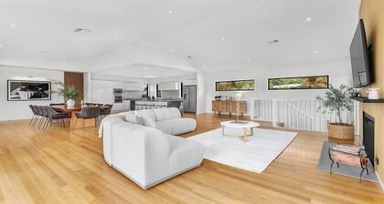 THE BARRINGTON - THE VINTAGE HOLIDAY HOUSES