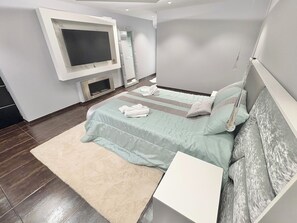 Internet, bed sheets - Villa with pool 8 persons (porto vecchio)