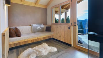 Télévision, cheminée