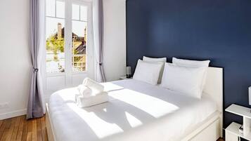 1 chambre, fer et planche Ă repasser, Wi-Fi gratuit, draps fournis