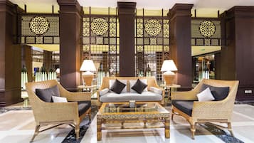 Sala de estar en el lobby