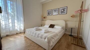 Bügeleisen/Bügelbrett, WLAN, Bettwäsche