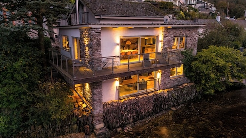 Tidal Waters | Contemporary Living | Noss Mayo