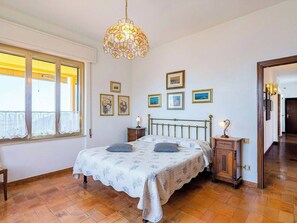 4 bedrooms, iron/ironing board, free WiFi, bed sheets - Villa Lo Zilloro by Nicola Real Estate (Corsanico)