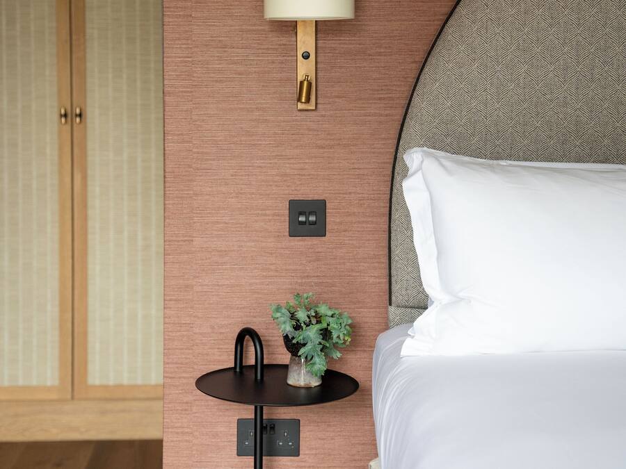 Deluxe Double Room | In-room safe, laptop workspace, blackout drapes, free WiFi