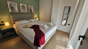 Apartment, Balcony | Laptop workspace, blackout drapes, soundproofing, iron/ironing board - Sezame (Ioannina)