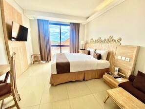 Executive Room | In-room safe, desk, laptop workspace, soundproofing - Horison Kuta Bali (Kuta)