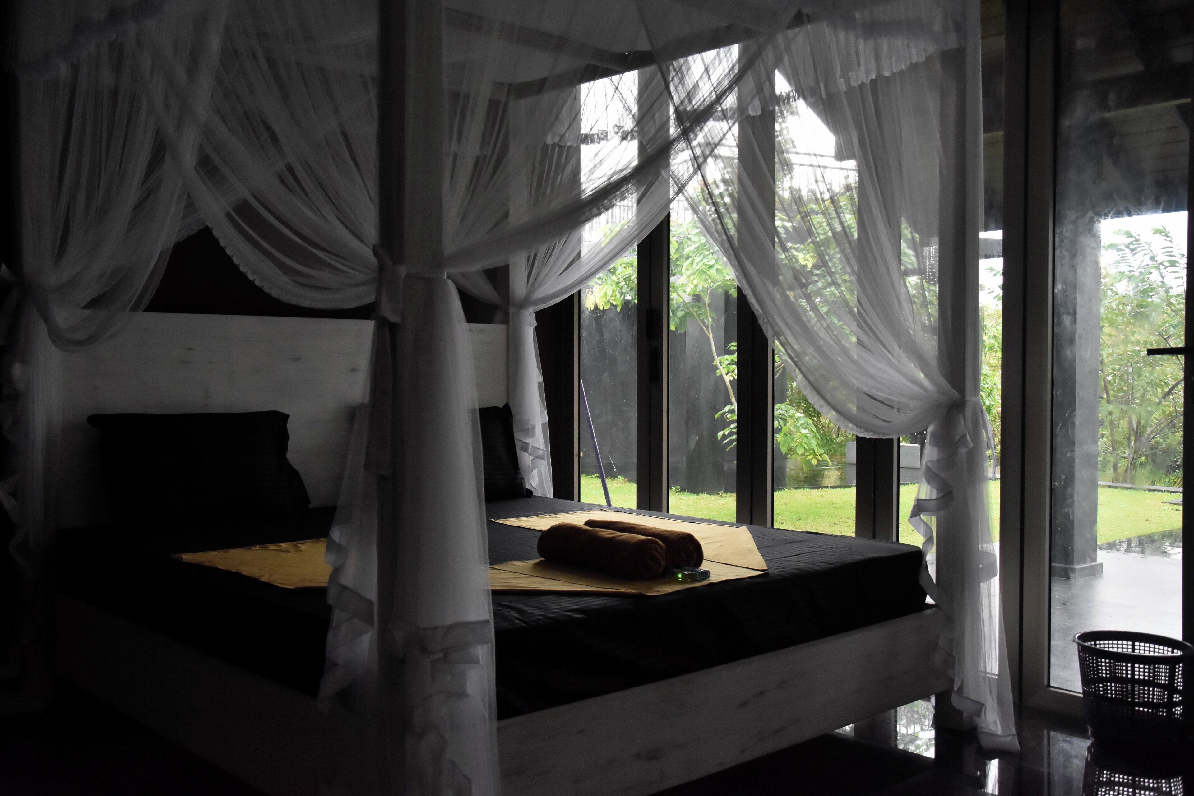 Villa Deluxe, patio, vista al lago | Escritorio y espacio para trabajar con laptop 