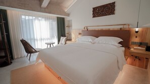 Family Studio Suite | Soundproofing, free WiFi - Patio Spring Holiday Inn (Zhangjiajie)