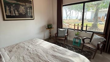 Habitación Deluxe doble, vistas al mar | Wifi gratis y ropa de cama