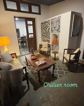 Pintu masuk interior