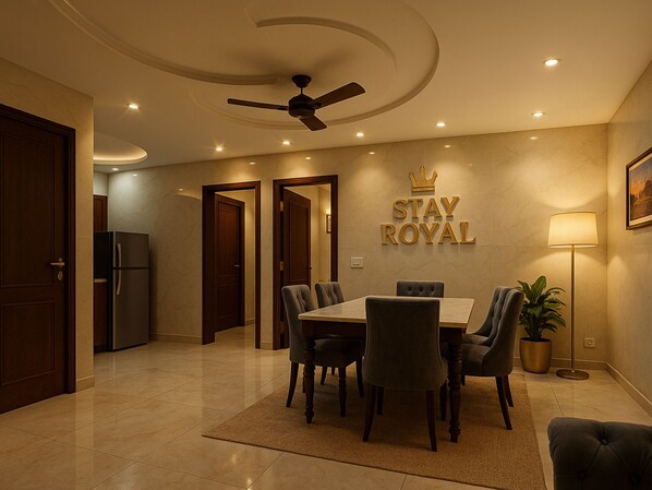 Villa, 2 Bedrooms, Smoking, Balcony | Dining room