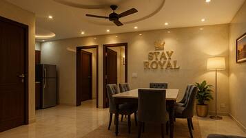 Villa, 2 Bedrooms, Smoking, Balcony | Dining room