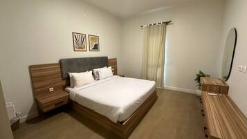 Desk, iron/ironing board, free WiFi