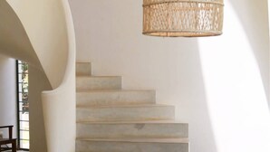 Villa, 5 Schlafzimmer, barrierefrei, eigener Pool | Innenbereich