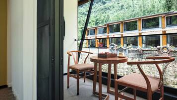 Superior Studio Suite | View from room