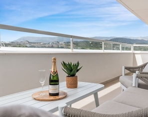 Property grounds - Casa Oceana | Pool - Large Terrace - Gym (Estepona)