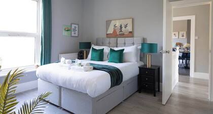 Near Town Centre | Kent | Workers | Families |